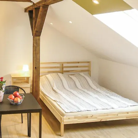 In With Kitchen Borcz