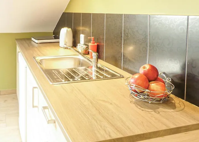 Appartamento In With Kitchen