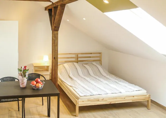 In With Kitchen Borcz